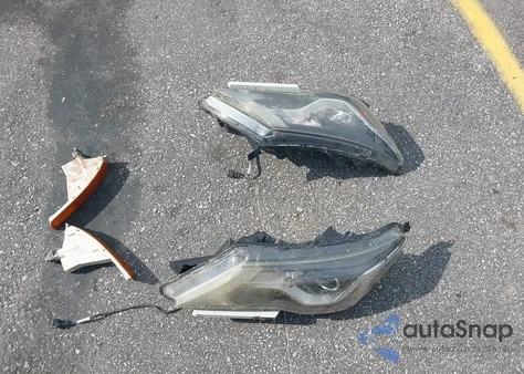 2019 Nissan Pathfinder Sv z USA, uszkodzony, nr VIN 5N1DR2MN6KC629462